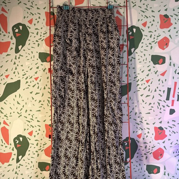 Urban Outfitters Cargo/Multi Trousers Hippie Sun Pattern - XS - Picture 1 of 3